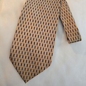 DiMoggio Gold And Black Men's Silk Necktie Tie